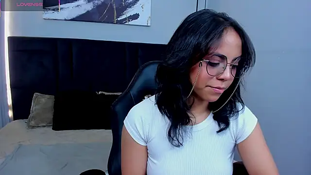 Scarlett musik online show from March 5, 2026, 4:41 am