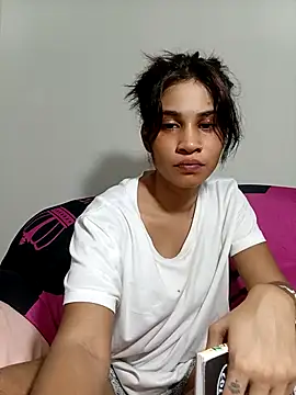 Miss-Perfection online show from April 10, 2026, 9:19 pm