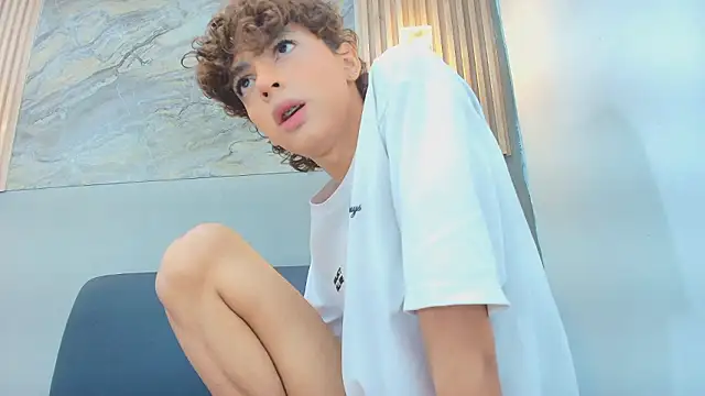 CRISS ALLEN1 online show from February 26, 2026, 12:59 pm