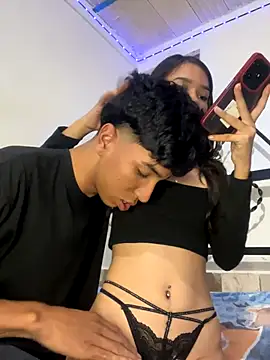 aurora 082 online show from December 5, 2025, 4:43 am