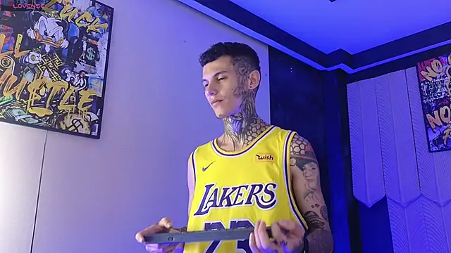 Paulo 527 online show from February 23, 2026, 8:39 pm