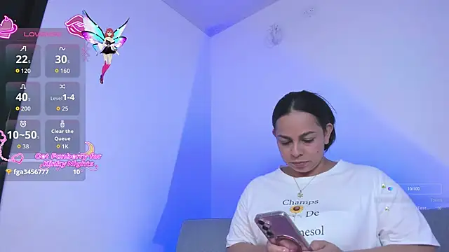 jimena chic1 online show from December 3, 2025, 7:45 pm