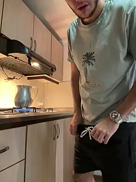 RicoValen online show from February 25, 2026, 11:14 pm