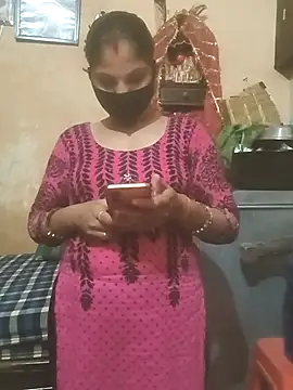 Pooja bhabhi00 online show from November 28, 2025, 10:40 am