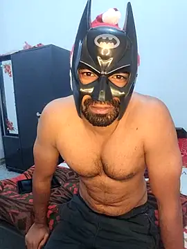 Amit22122 online show from December 23, 2025, 1:36 am