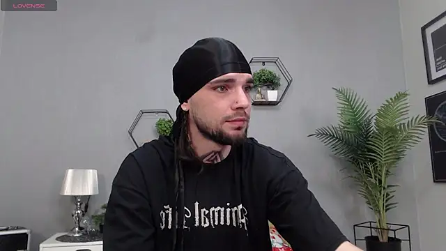 KaneHunter online show from April 18, 2026, 6:34 pm