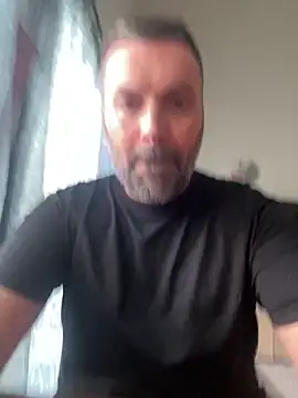 coolsmith81 online show from June 10, 2026, 8:02 am