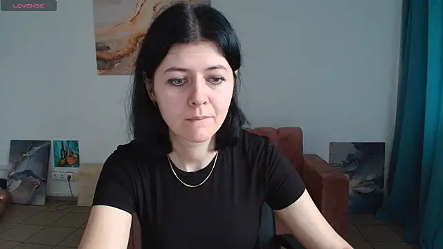 MelisaGollden online show from November 28, 2025, 7:33 am