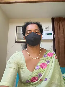 TeddyLover5 online show from April 14, 2026, 5:52 pm