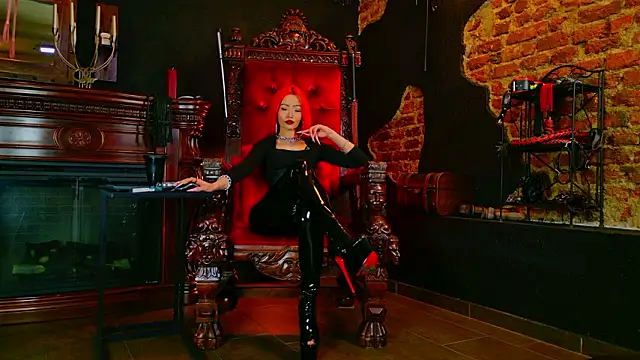 MoniqueResse online show from March 18, 2026, 2:09 pm