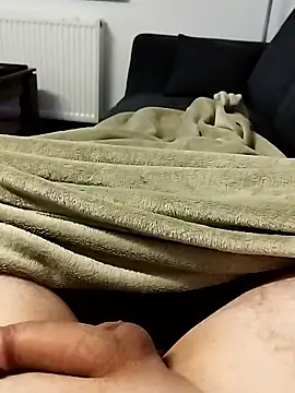 Snapshot of Basti104 chatting on January 9, 2026, 11:46 am Basti104 online show from January 9, 2026, 11:46 am