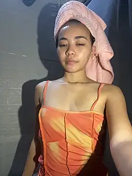 Snapshot of lilly_delaney chatting on November 28, 2025, 9:12 am lilly delaney online show from November 28, 2025, 9:12 am