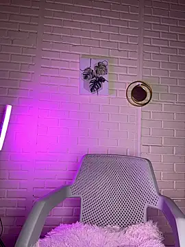 RosseBella  online show from January 6, 2026, 8:12 pm