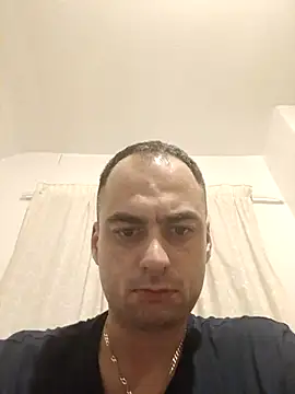 Aaroonbi online show from July 30, 2026, 2:43 am