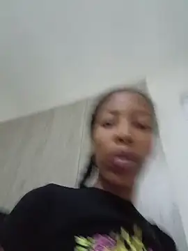 Snapshot of MsParisSmith chatting on February 12, 2026, 4:13 pm MsParisSmith online show from February 12, 2026, 4:13 pm