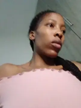 Snapshot of MsParisSmith chatting on February 18, 2026, 5:36 am MsParisSmith online show from February 18, 2026, 5:36 am