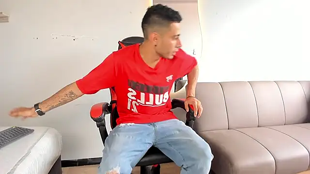 MatthewCullen online show from December 15, 2025, 7:18 pm