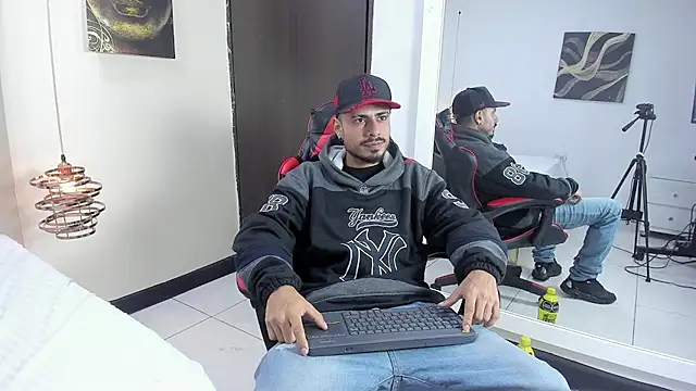 MatthewCullen online show from April 6, 2026, 5:08 am