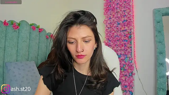 Ash 20  online show from April 13, 2026, 7:52 pm