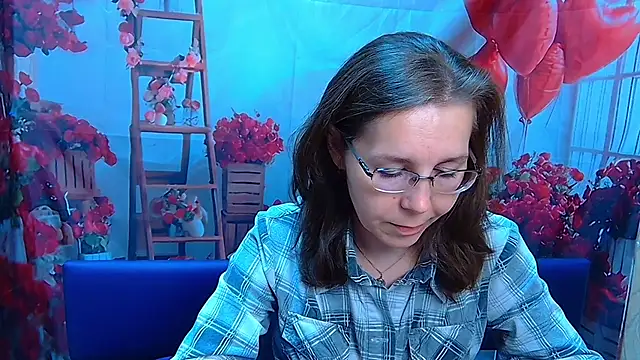 Snapshot of DaisyEdit chatting on May 9, 2026, 5:23 am DaisyEdit online show from May 9, 2026, 5:23 am