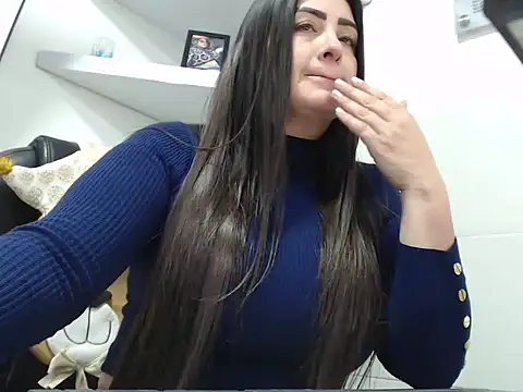 samantha6931 online show from November 29, 2025, 7:17 pm