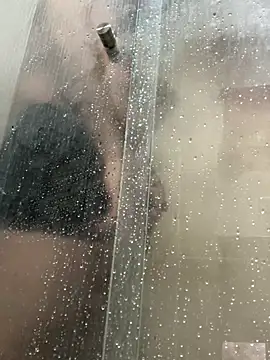 Criss      online show from November 27, 2025, 10:12 pm