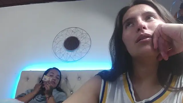 sharon and sharit online show from December 16, 2025, 2:27 am