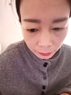 mimi2052 online show from March 5, 2026, 2:18 am