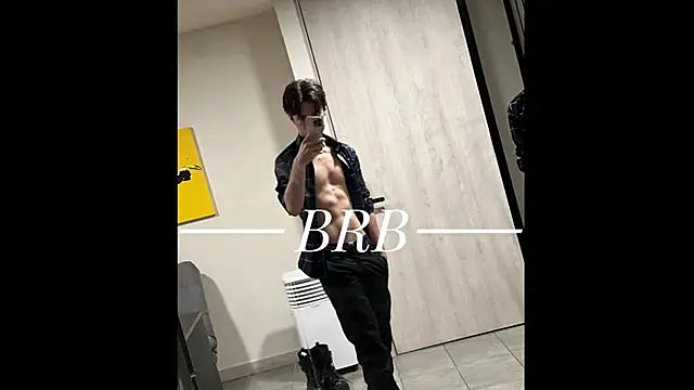 SaccharineSin online show from November 27, 2025, 1:35 pm