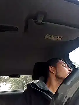 Snapshot of cristian112090 chatting on November 28, 2025, 1:25 pm cristian112090 online show from November 28, 2025, 1:25 pm