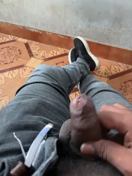 cutefuckr online show from March 6, 2026, 5:48 am