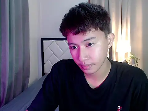 asiantwink0000 online show from February 15, 2026, 4:36 pm