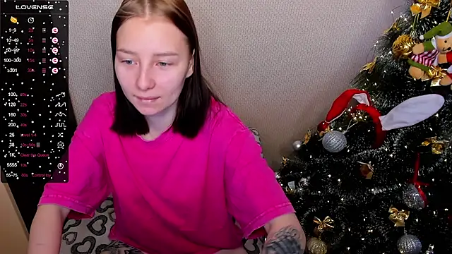 Home Fox  online show from November 30, 2025, 2:26 am