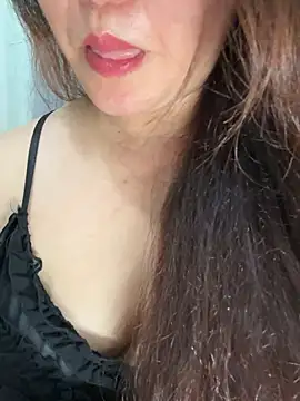 Snapshot of light_wei chatting on July 14, 2026, 4:13 pm light wei online show from July 14, 2026, 4:13 pm