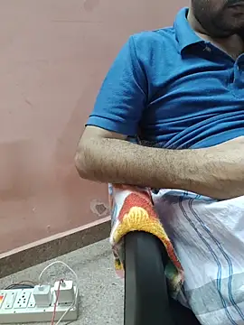 smgrtamil online show from December 17, 2025, 4:02 pm