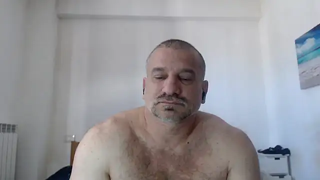 Snapshot of Mauro7788 chatting on May 3, 2026, 7:58 am Mauro7788 online show from May 3, 2026, 7:58 am