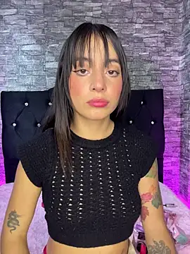 Mia fiire online show from March 19, 2026, 7:18 pm