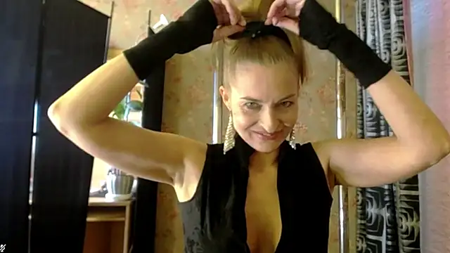 Snapshot of Soniakiss chatting on March 27, 2026, 2:39 pm Soniakiss online show from March 27, 2026, 2:39 pm