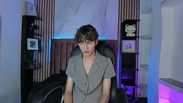 Snapshot of SthepanodiMonaco chatting on July 26, 2026, 3:58 am SthepanodiMonaco online show from July 26, 2026, 3:58 am