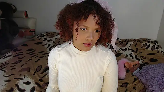 Nathaly naughty online show from March 6, 2026, 3:36 am