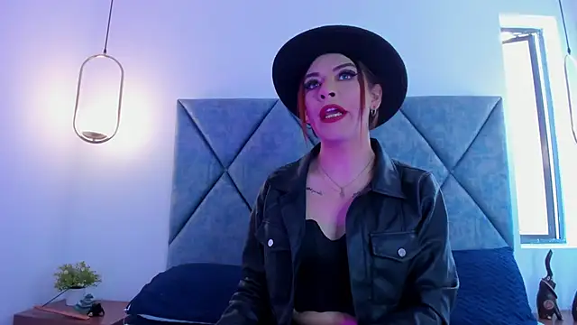 Snapshot of Lilith_Zamara_ chatting on December 1, 2025, 2:44 pm Lilith Zamara online show from December 1, 2025, 2:44 pm