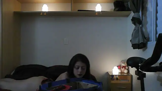 GabriellaManhas online show from February 20, 2026, 7:32 am