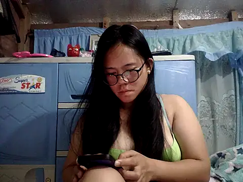Snapshot of xxdreamgirl69 chatting on July 17, 2026, 12:39 am xxdreamgirl69 online show from July 17, 2026, 12:39 am