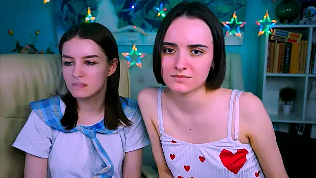 KateWillows online show from April 11, 2026, 7:45 am