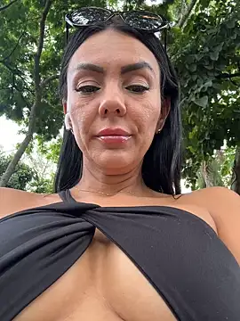 SofhiaTaylor online show from February 4, 2026, 7:20 pm