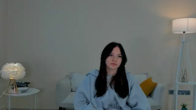 MyrtieSerisky online show from December 1, 2025, 9:14 am