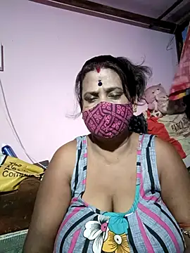 Snapshot of me-pari-hu chatting on April 27, 2026, 4:16 pm me-pari-hu online show from April 27, 2026, 4:16 pm