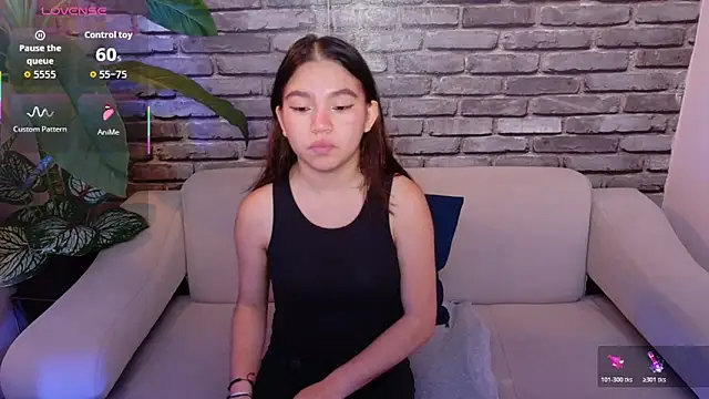 laurent scott online show from December 15, 2025, 11:47 am