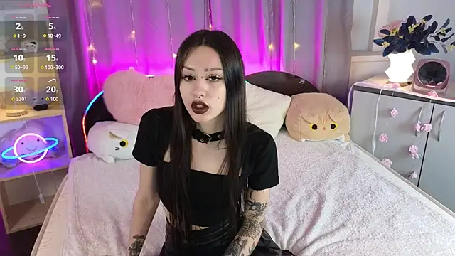 CosmicCanddy online show from December 2, 2025, 5:02 am