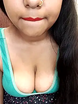 Snapshot of RESHMA01 chatting on April 2, 2026, 6:38 pm RESHMA01 online show from April 2, 2026, 6:38 pm